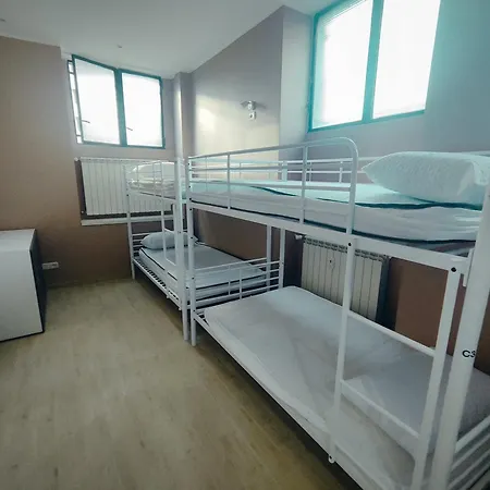 Hostel Cinhouse *